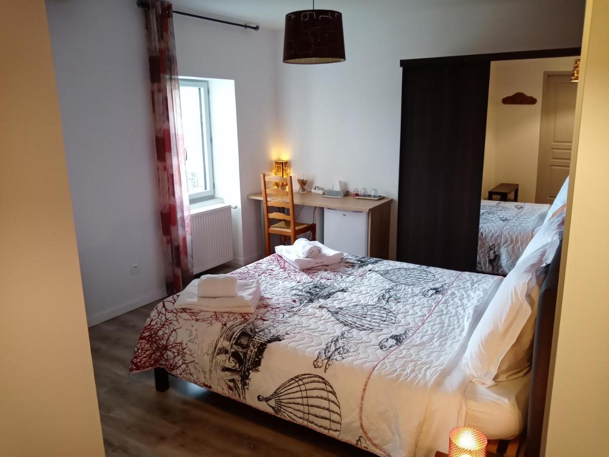 Hotel A Deux Pas Du Rheby Villebois Zewnętrze zdjęcie